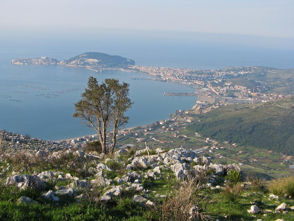 Il Nido Dei Gemelli Villa Formia Exterior photo